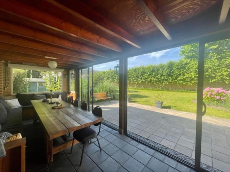 Holidayhome Zonnestraal 9P Amsterdam And The Beach Heerhugowaard Exterior photo