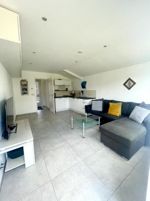 Holidayhome Zonnestraal 9P Amsterdam And The Beach Heerhugowaard Exterior photo